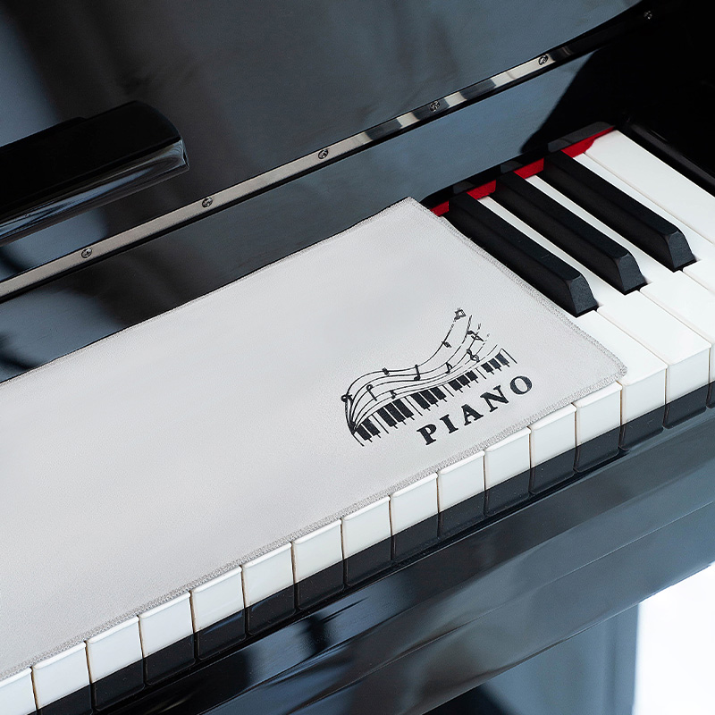 Keyboard Cover - Paño Triangular Antipolvo para Teclado de